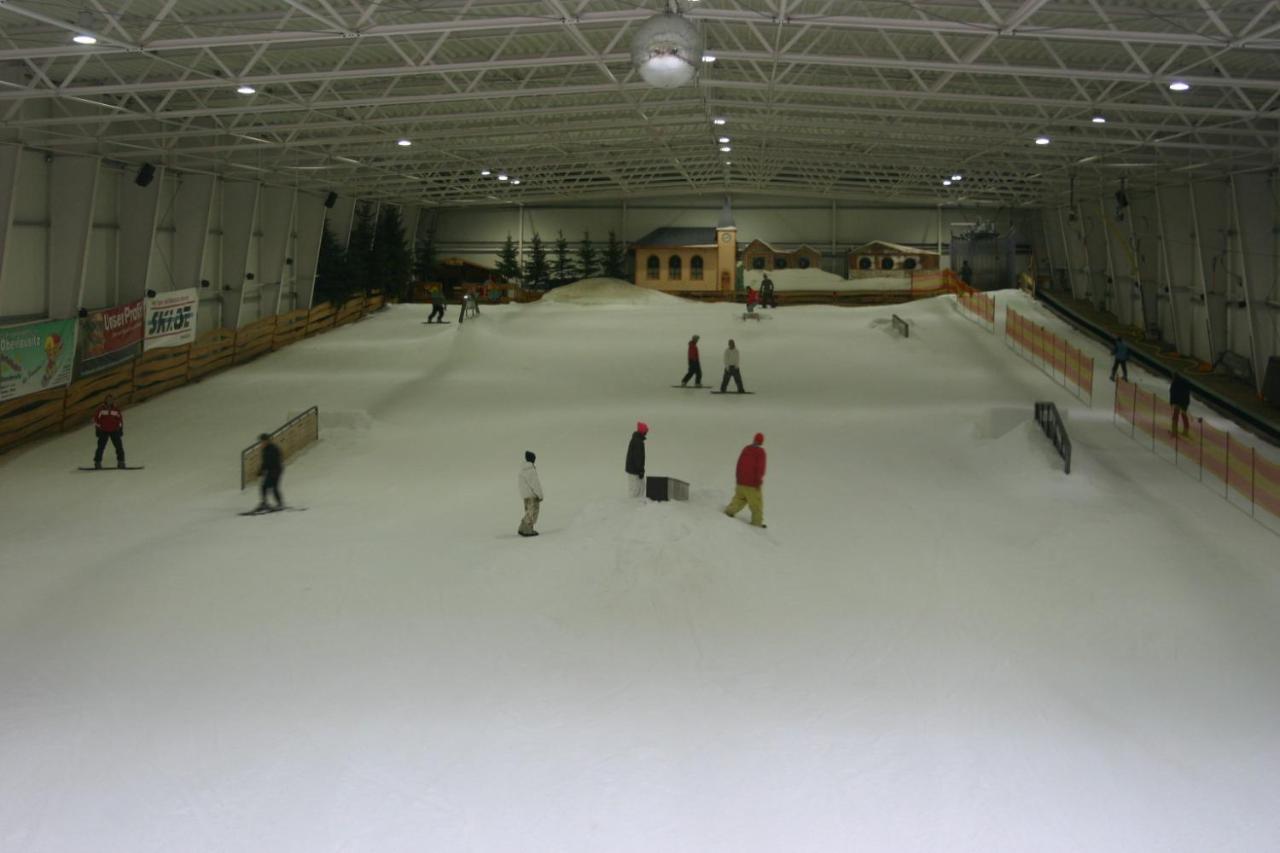 Ferienhauser An Der Skihalle Snowtropolis Villa Horlitz Exterior photo